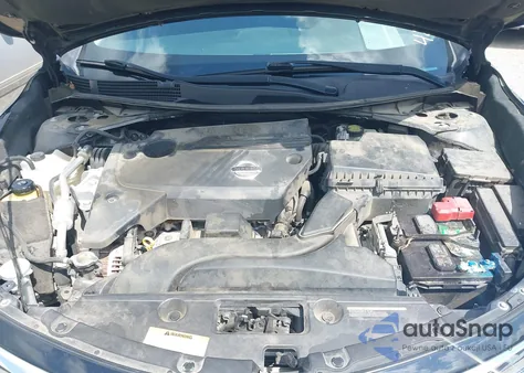 2015 Nissan Altima 2.5 Sv z USA, uszkodzony, nr VIN 1N4AL3AP4FC465337